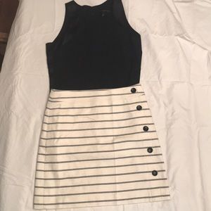 Ser blouse and skirt